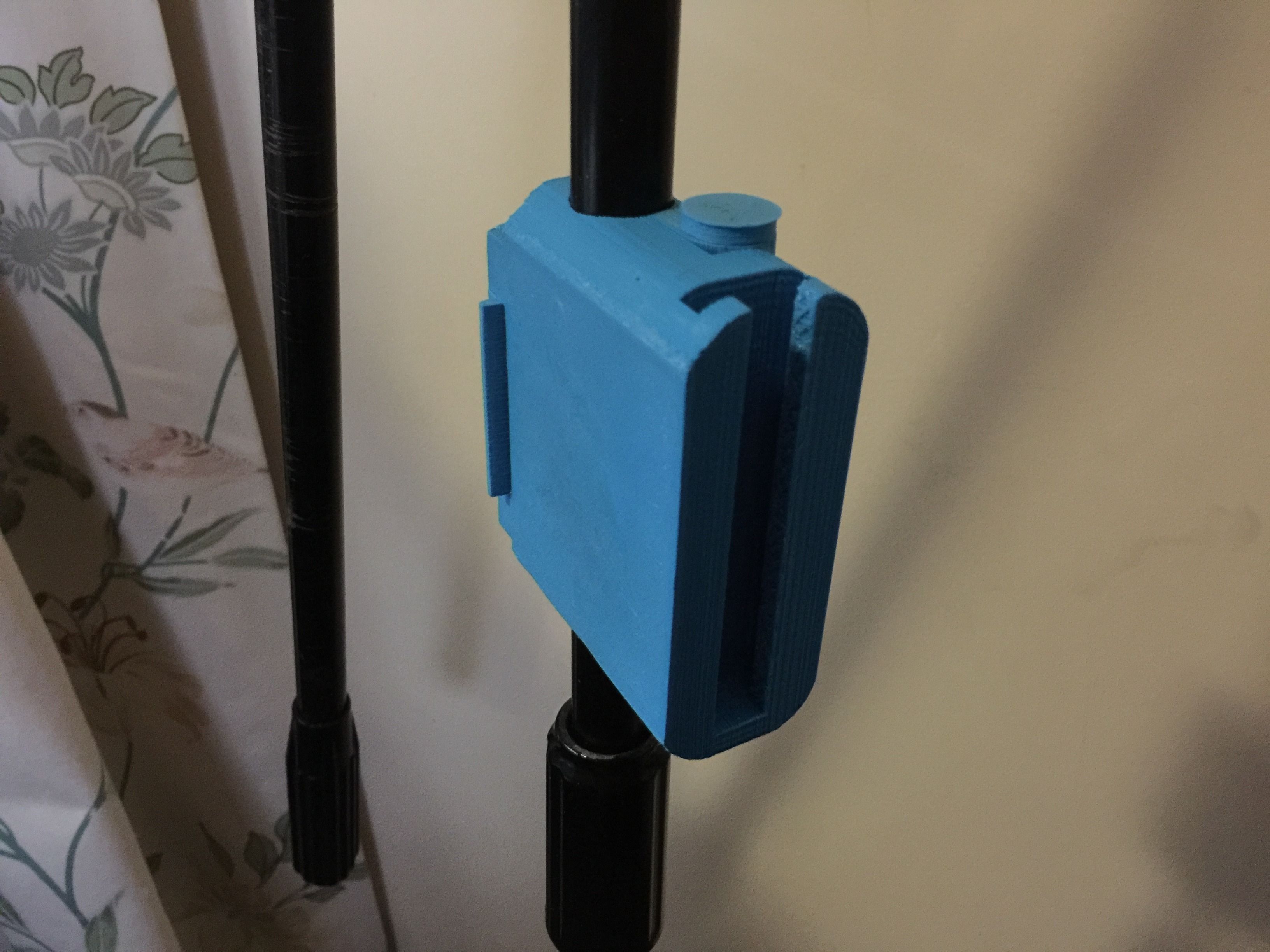 Snap-Clip Folding iPad Microphone Stand Mount 3D print model_3