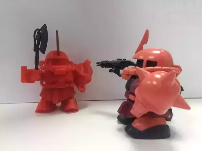 Zaku Q version Mobile Suit
