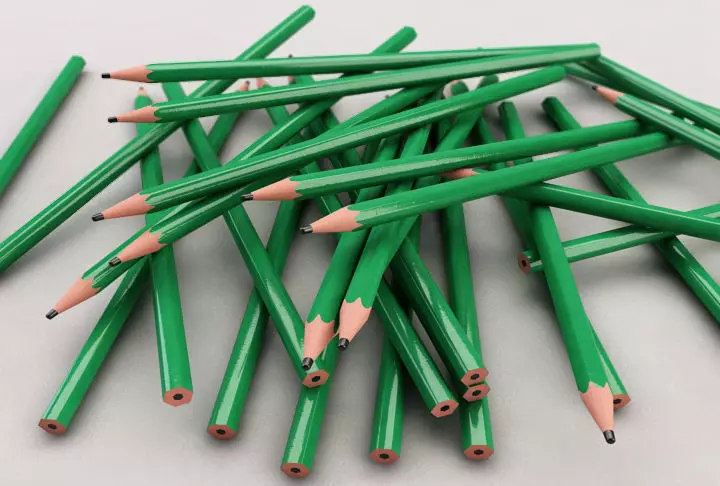 PENCIL---Standard Wood Free low-poly 3D model