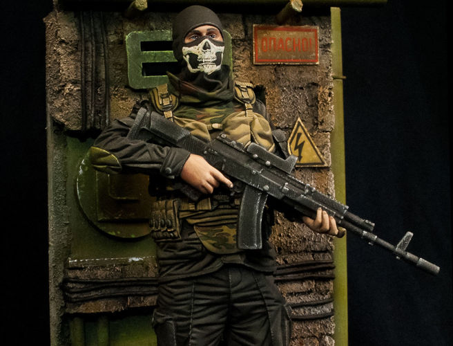 Modern soldier with Ak47 3D print model