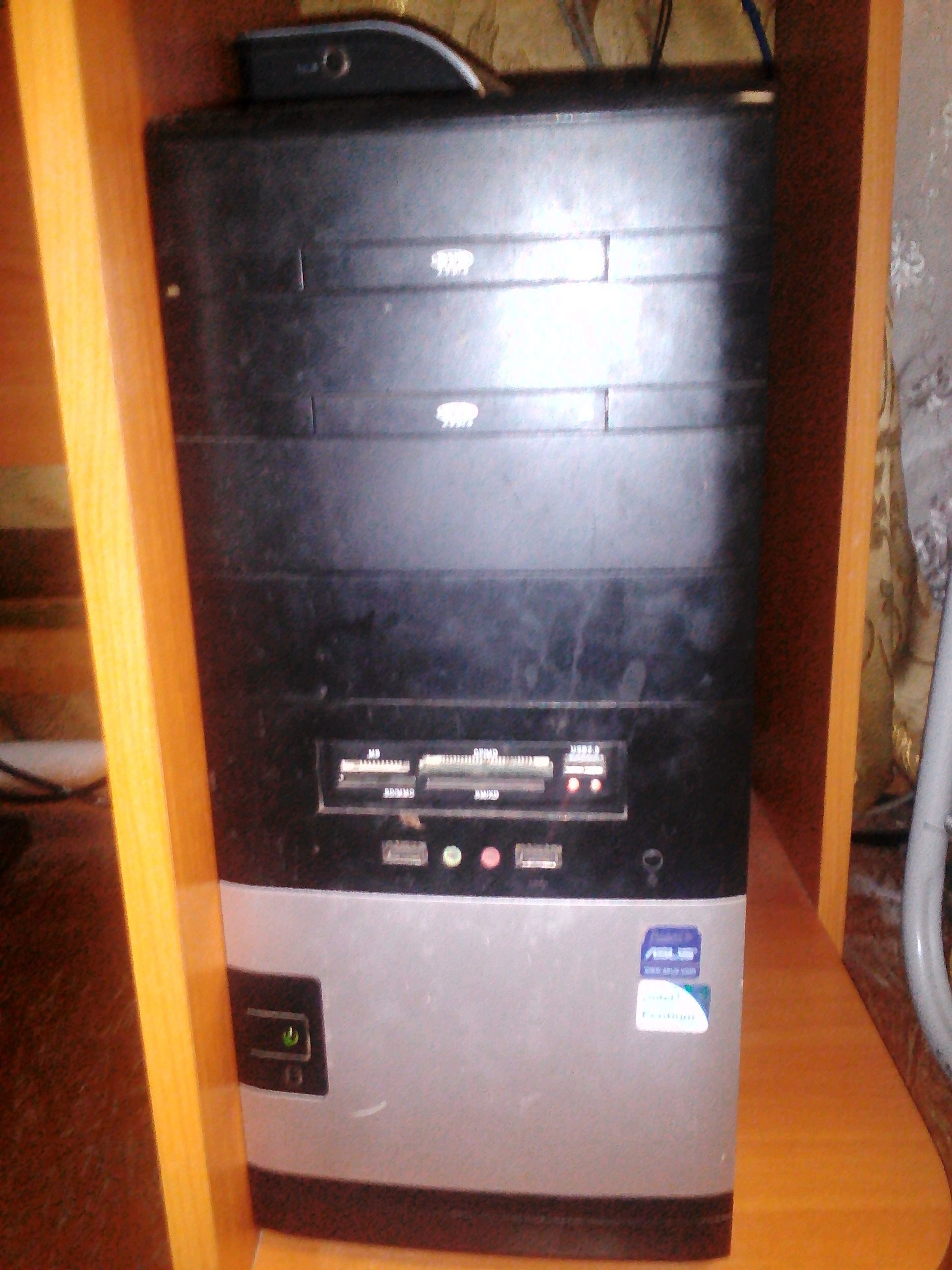 computer asus Low-poly 3D model_4