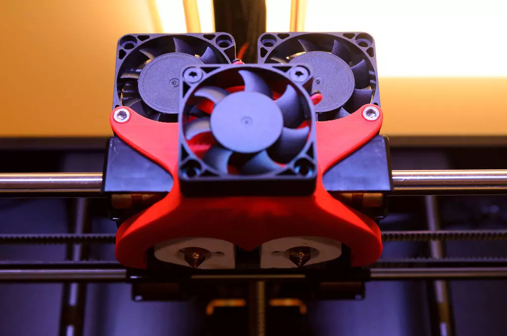 Replicator 2X Cooling Fan Duct Free 3D print model_0
