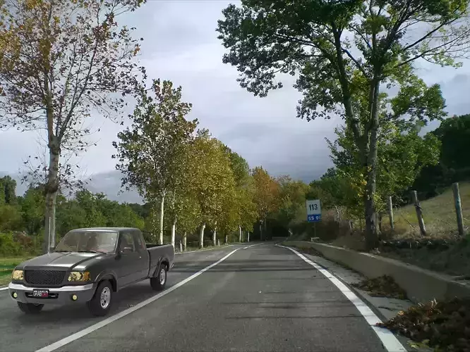 KingCab ford pickup truck