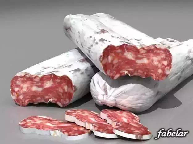 Salame 2 three pieces of sausage