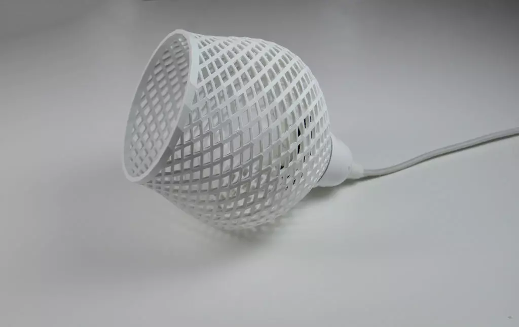 Shapeshifter Lampshade inspired by the Dentelle collection Free 3D print model_0