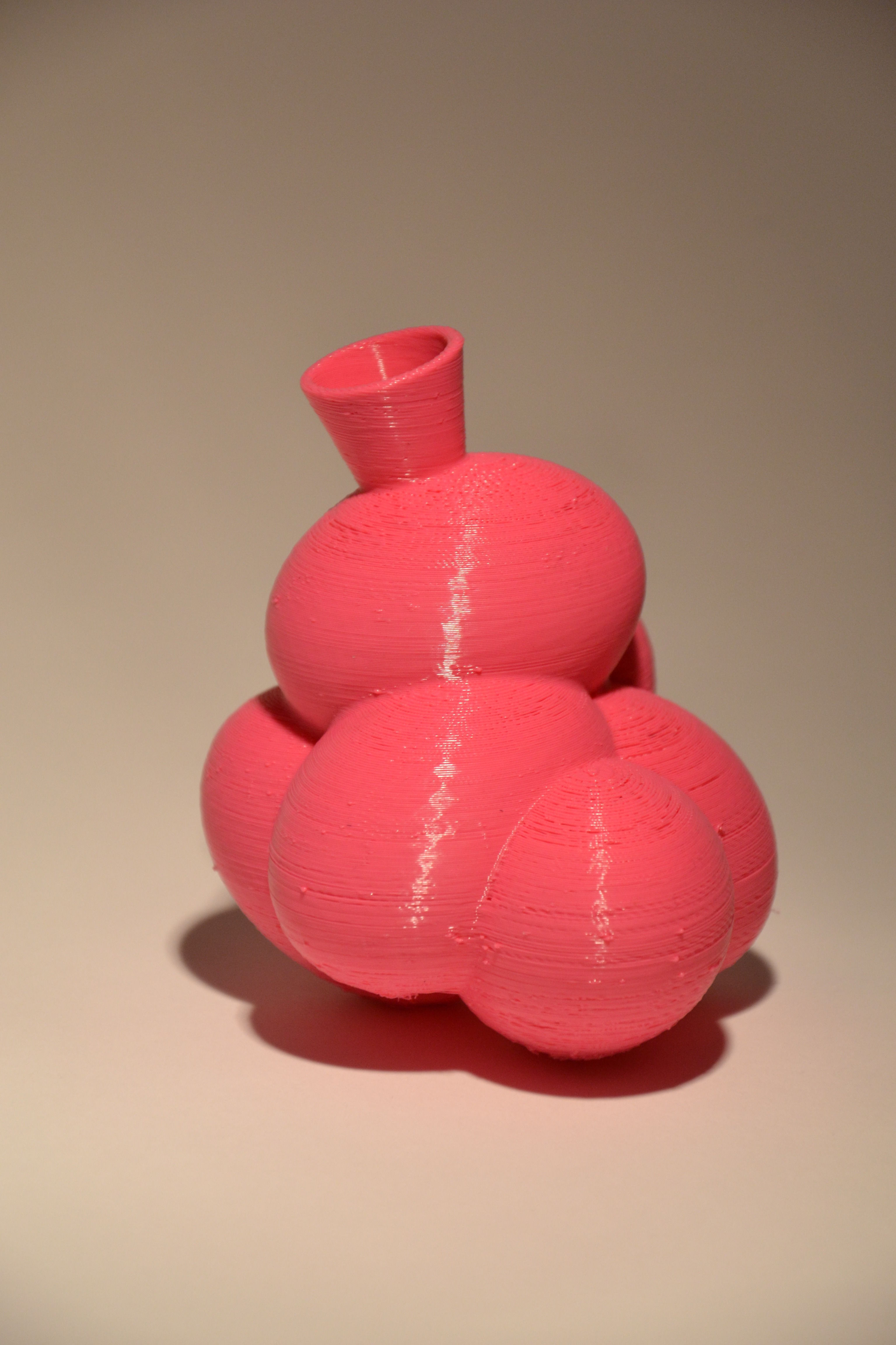 Fake Marcel Wanders Egg Vase Free 3D print model_3