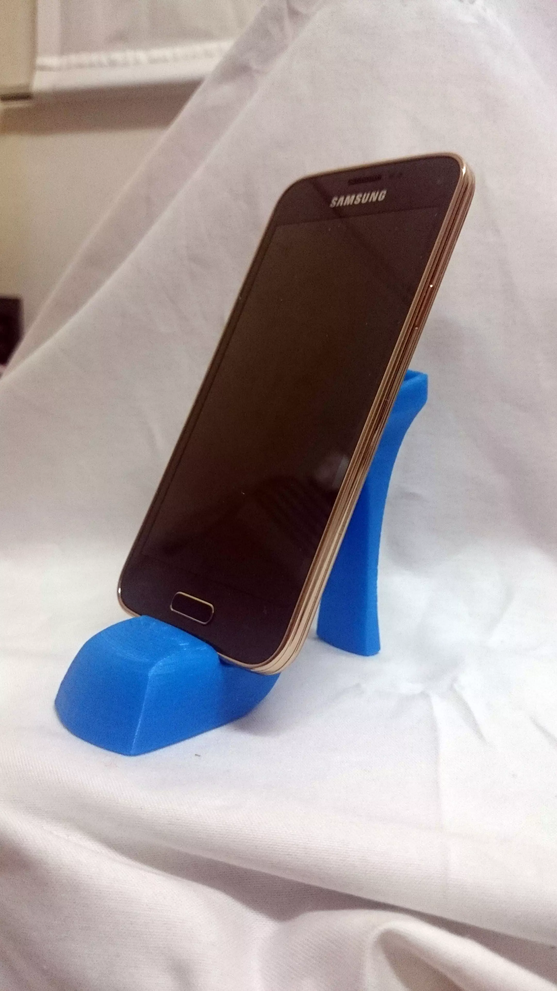Fancy Mobile Dock Version 2 3D print model_0