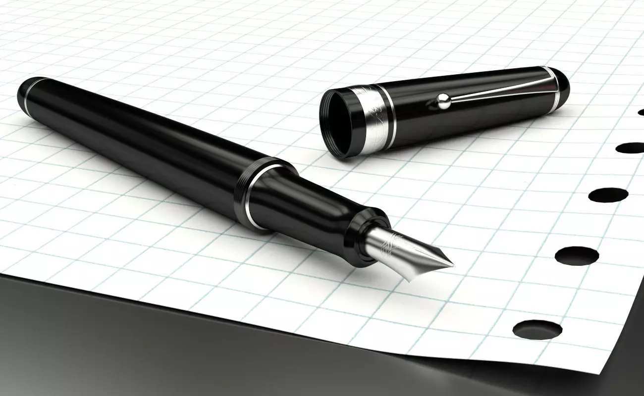 Elegant fountain pen 3D model_0