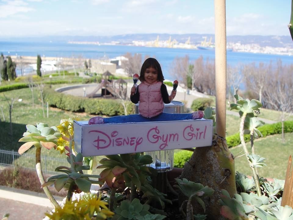 Disney Gym Girl Paper Cut Out Low-poly 3D model_4