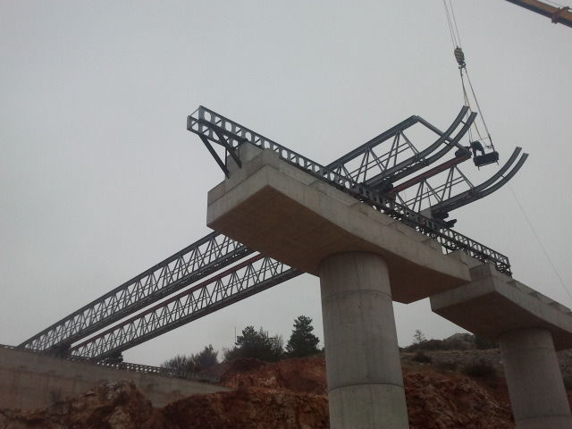 Launching Girder Free 3D model_4