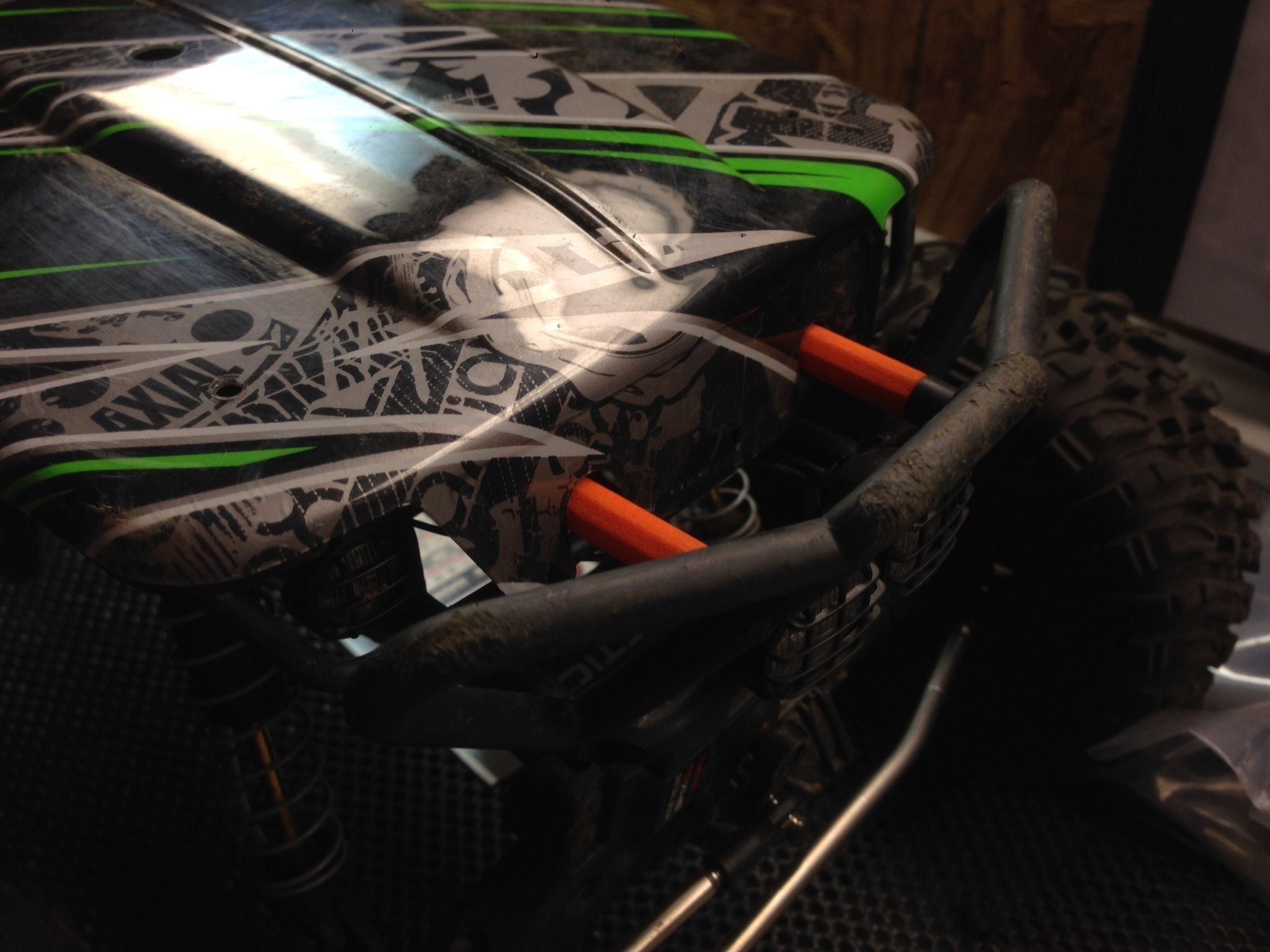 Axial Wraith Front Bumper Support 3D print model_2