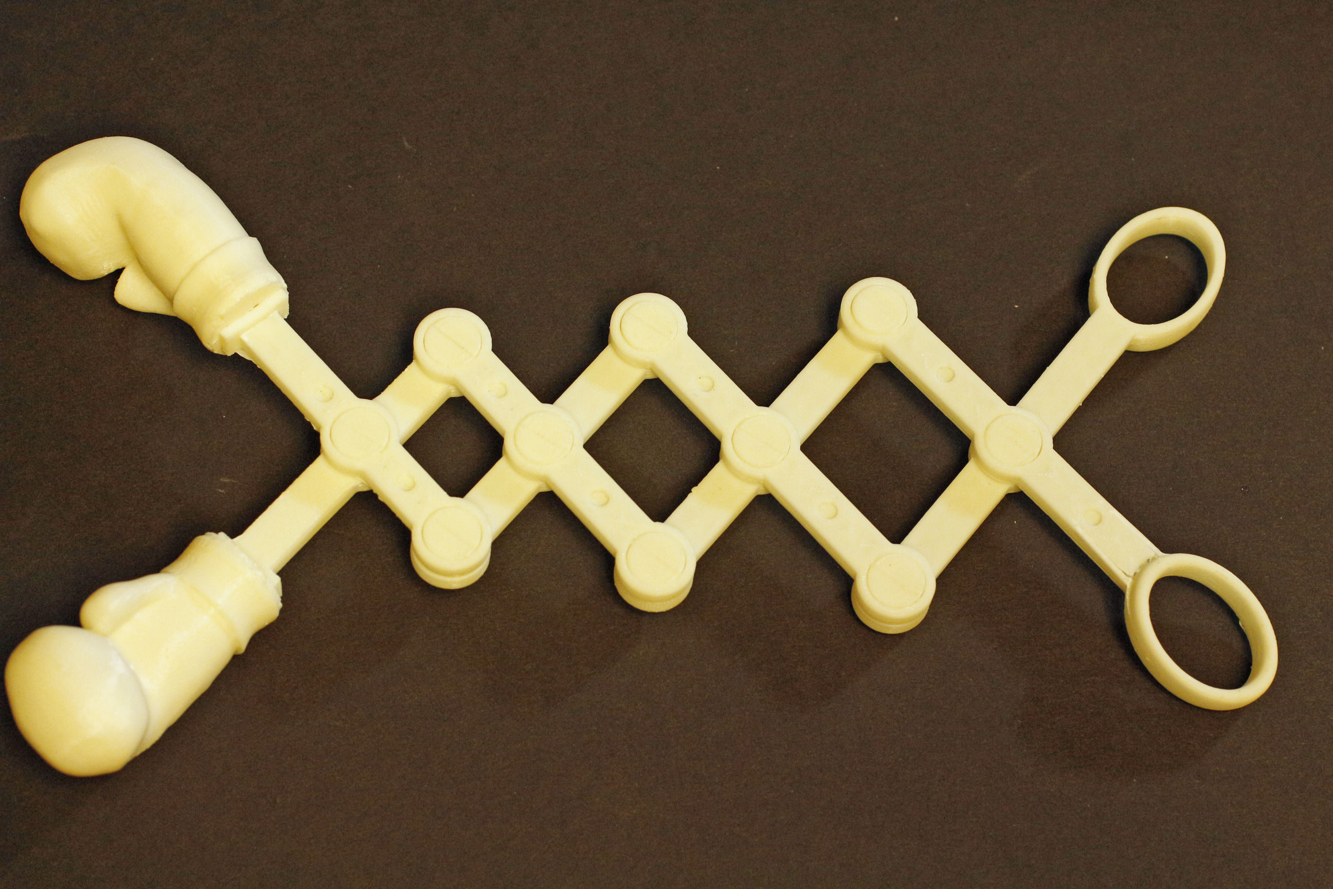 Scissor Snake Boxing Gloves 3D print model_2