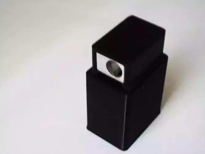 poubelle taille crayon