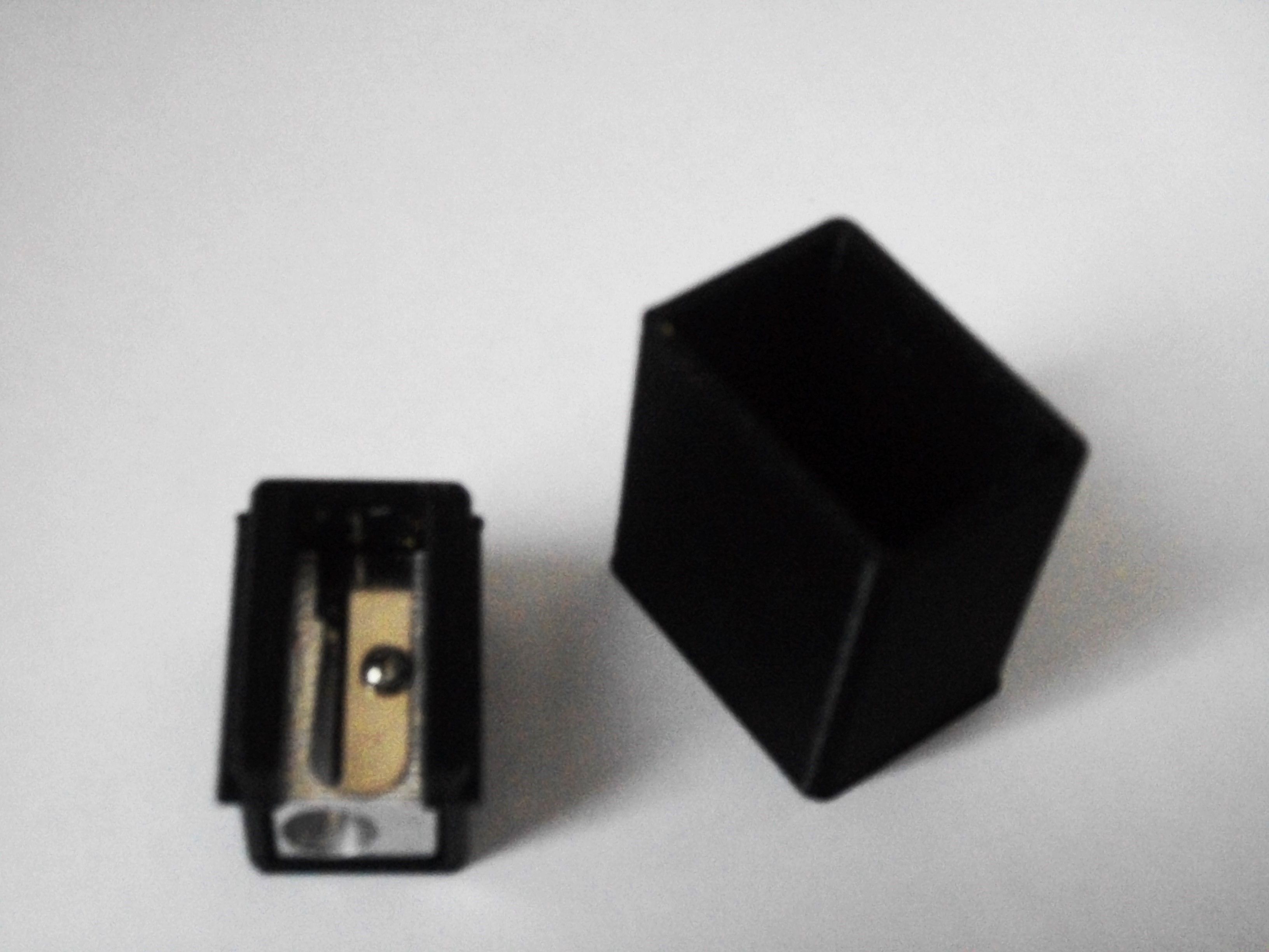 poubelle taille crayon Free 3D print model_1