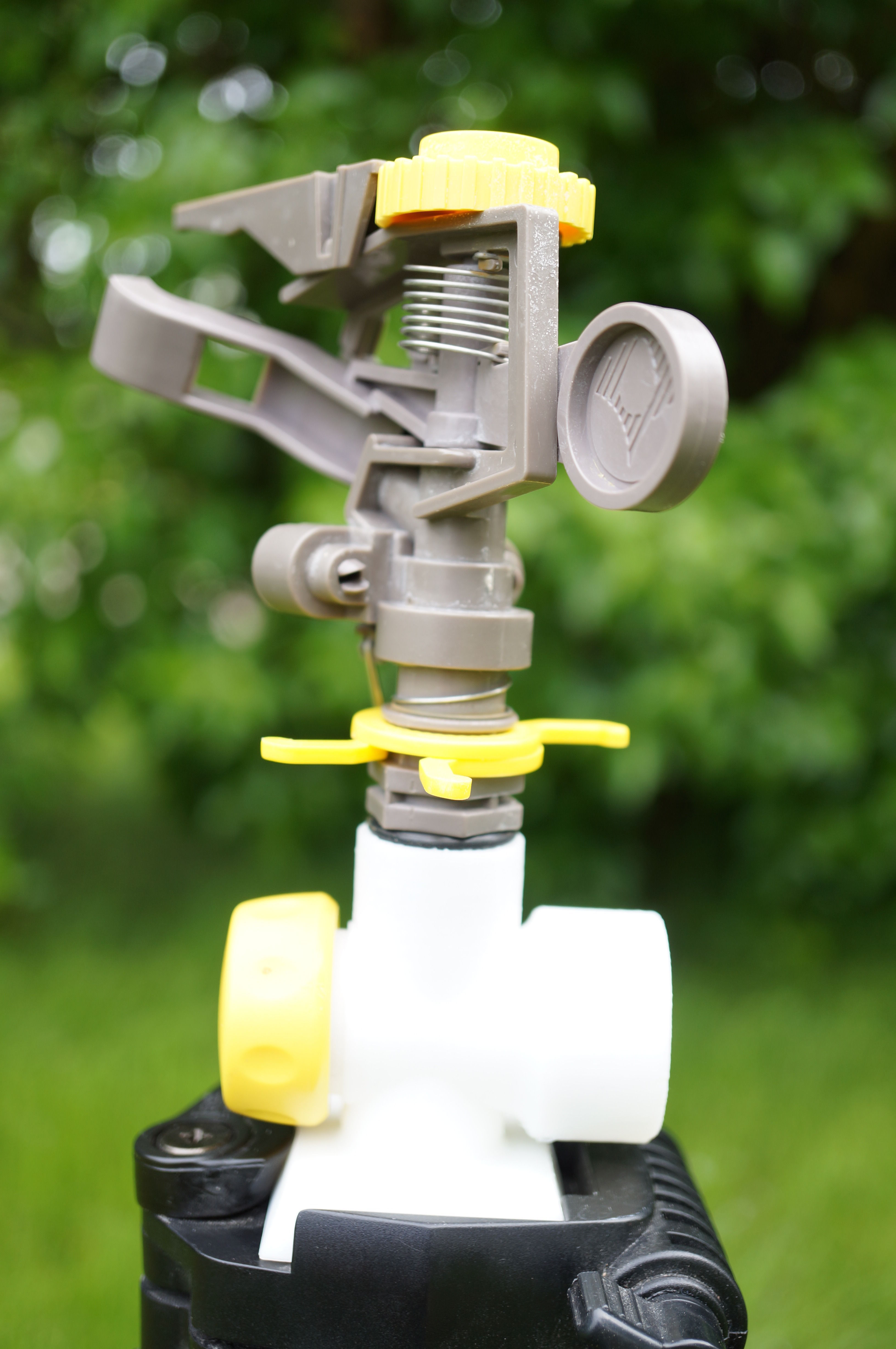Quick Release Sprinkler Tripod Adapter Free 3D print model_18
