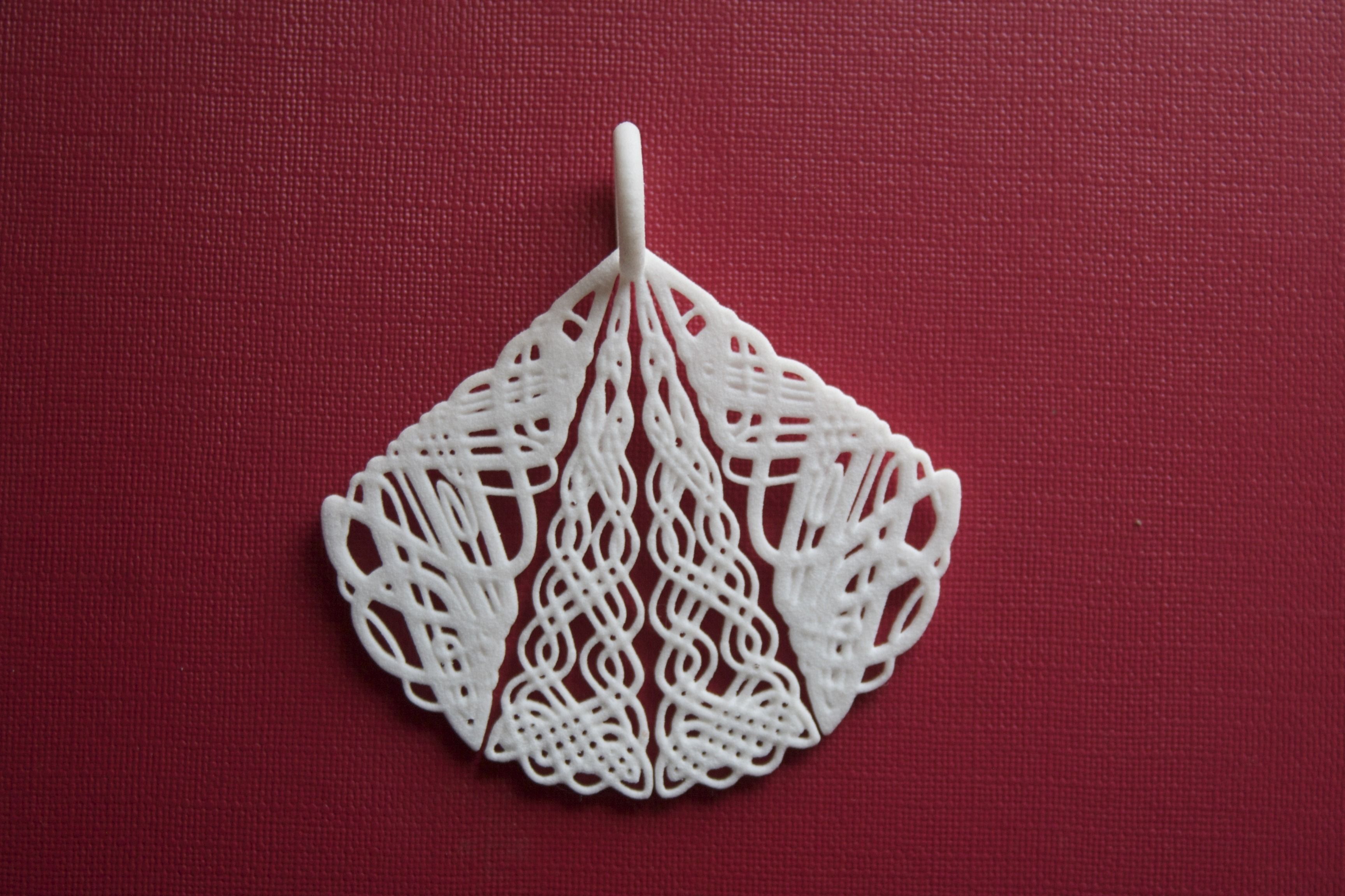 Knight Knot Pendant 3D print model_2