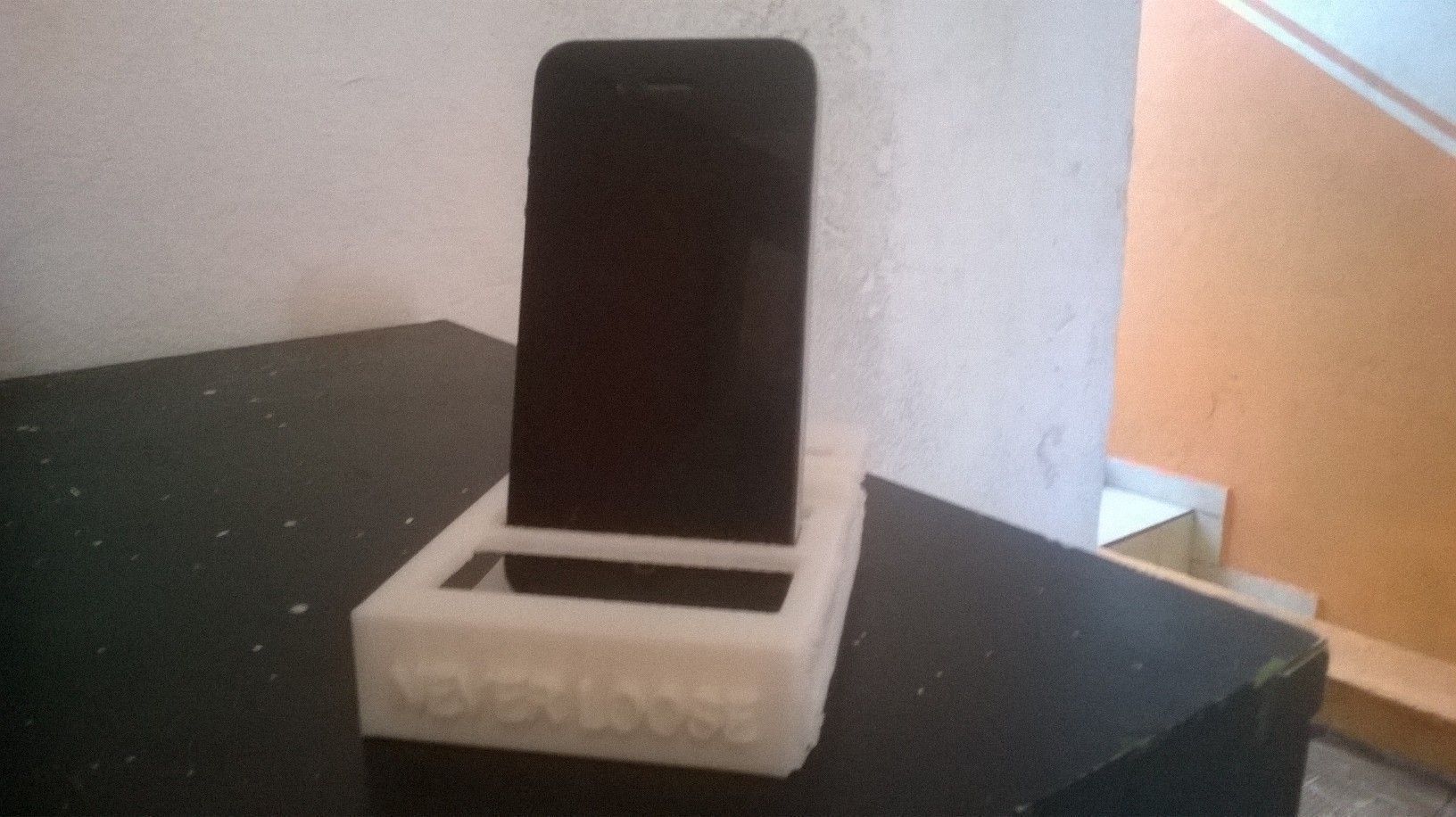 Never Loose Gadget Holder