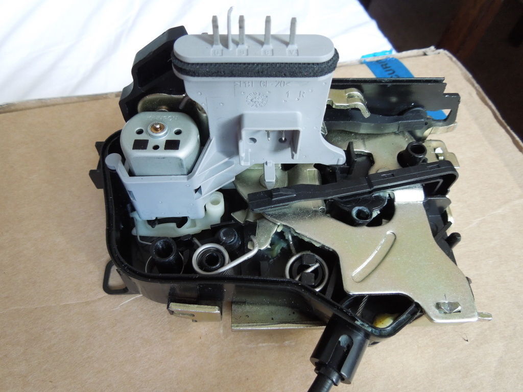 Car door lock part Free 3D print model_7