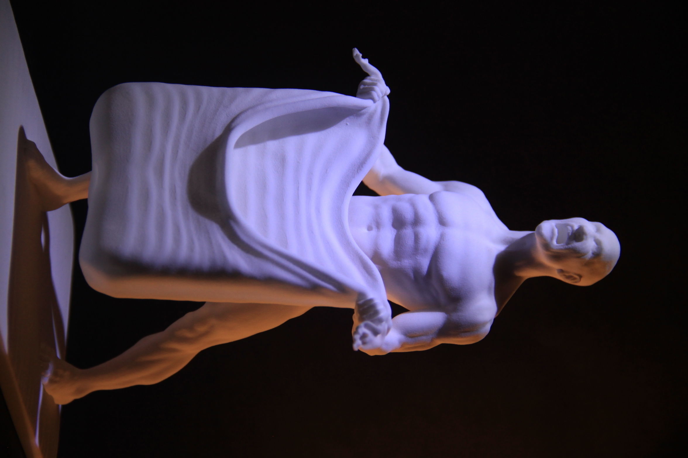 Strongman - iPhone 6s and 5 versions Dock  3D print model_15