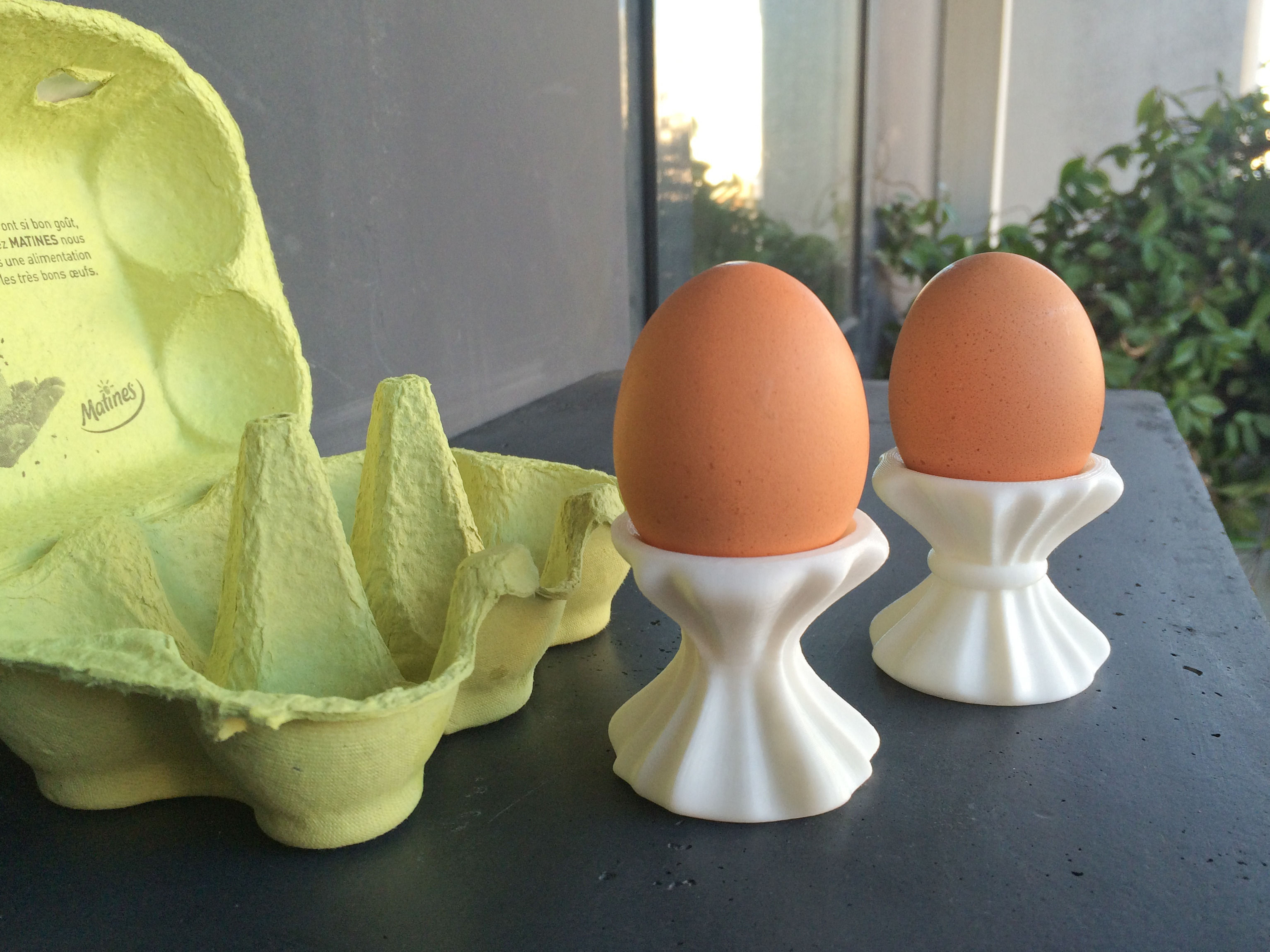 Eggcup egg 3D print model_1