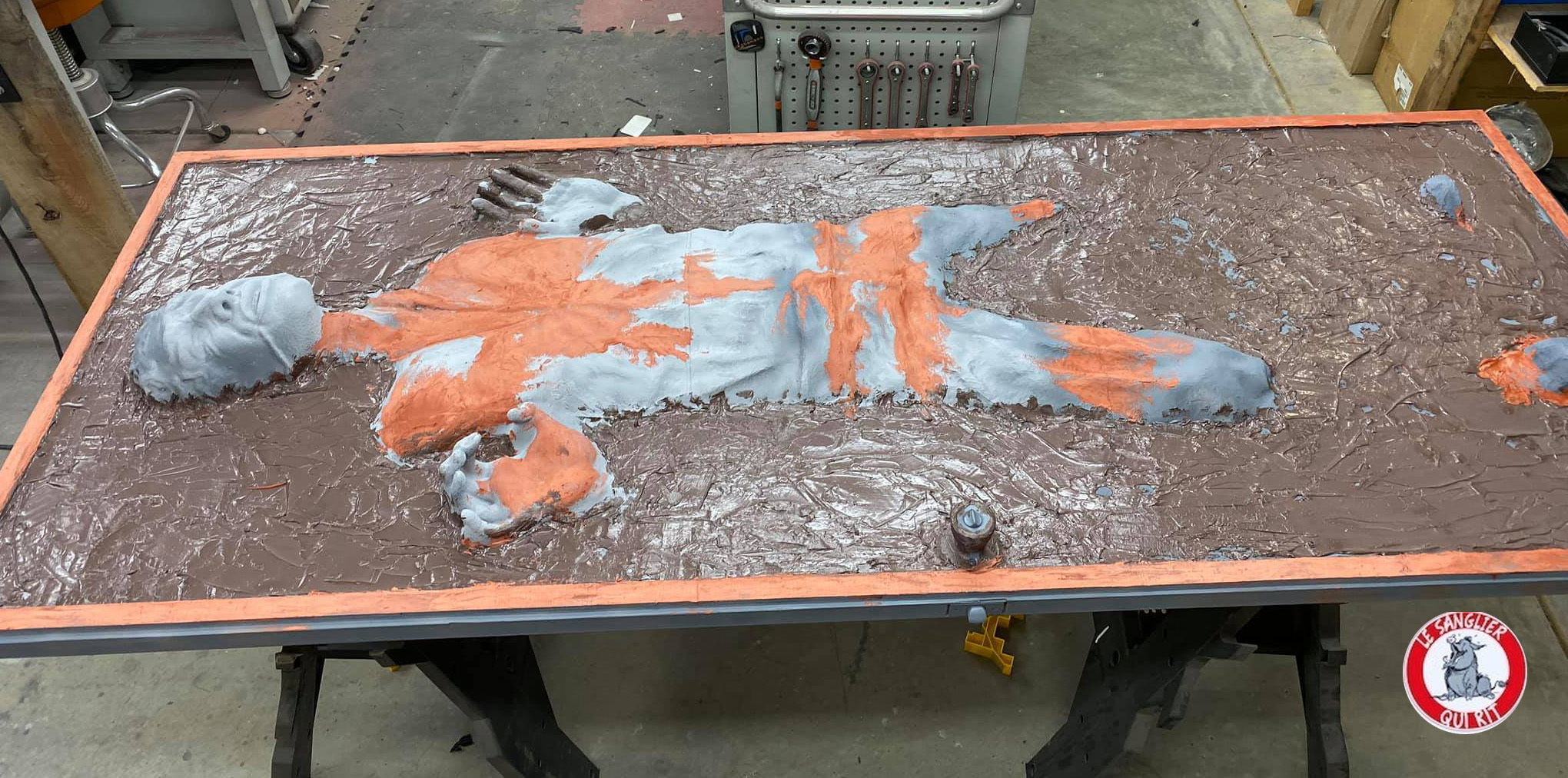 Solo in carbonite HQ 3D printable 1-4 Scale 62cm 3D print model_6