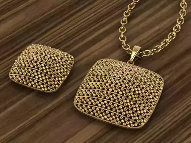 Plain Golden Locket set without stones