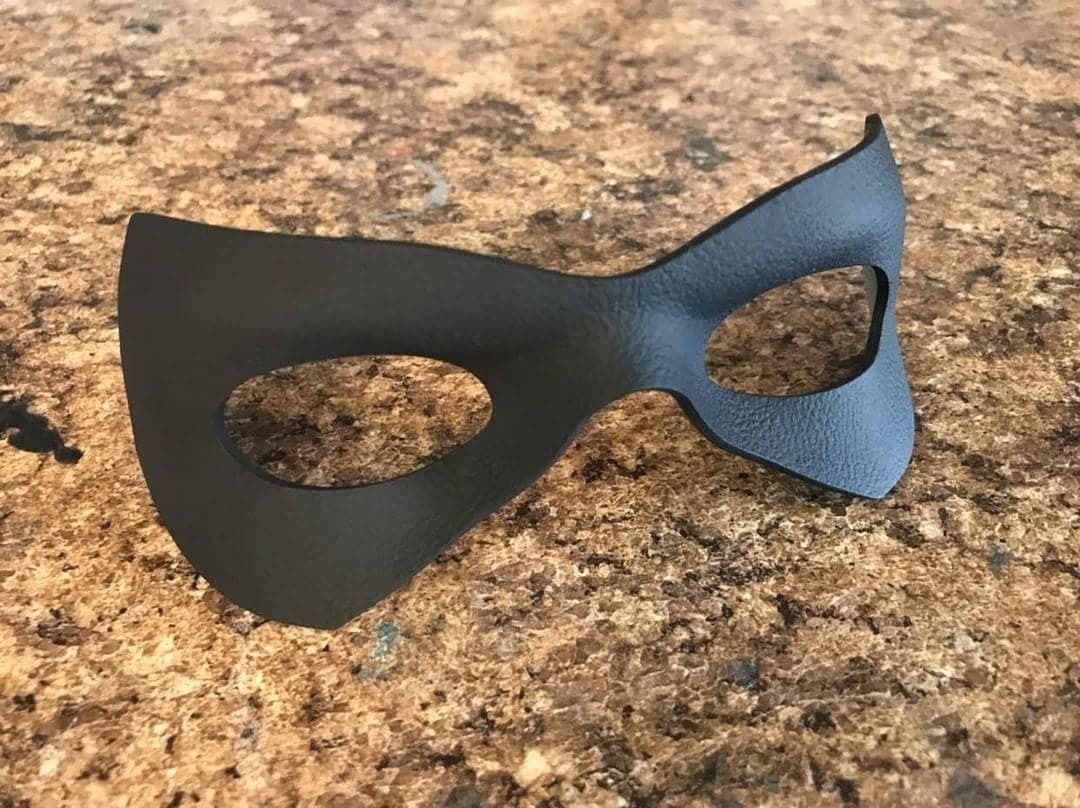 TITANS-ROBIN ARMOR -DICK GRAYSON- BY DEVING 3D print model_10