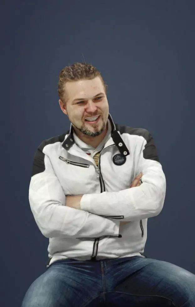 Keen Casual Man In Jacket And Jeans Sitting And Crossing Arms 3D model_0