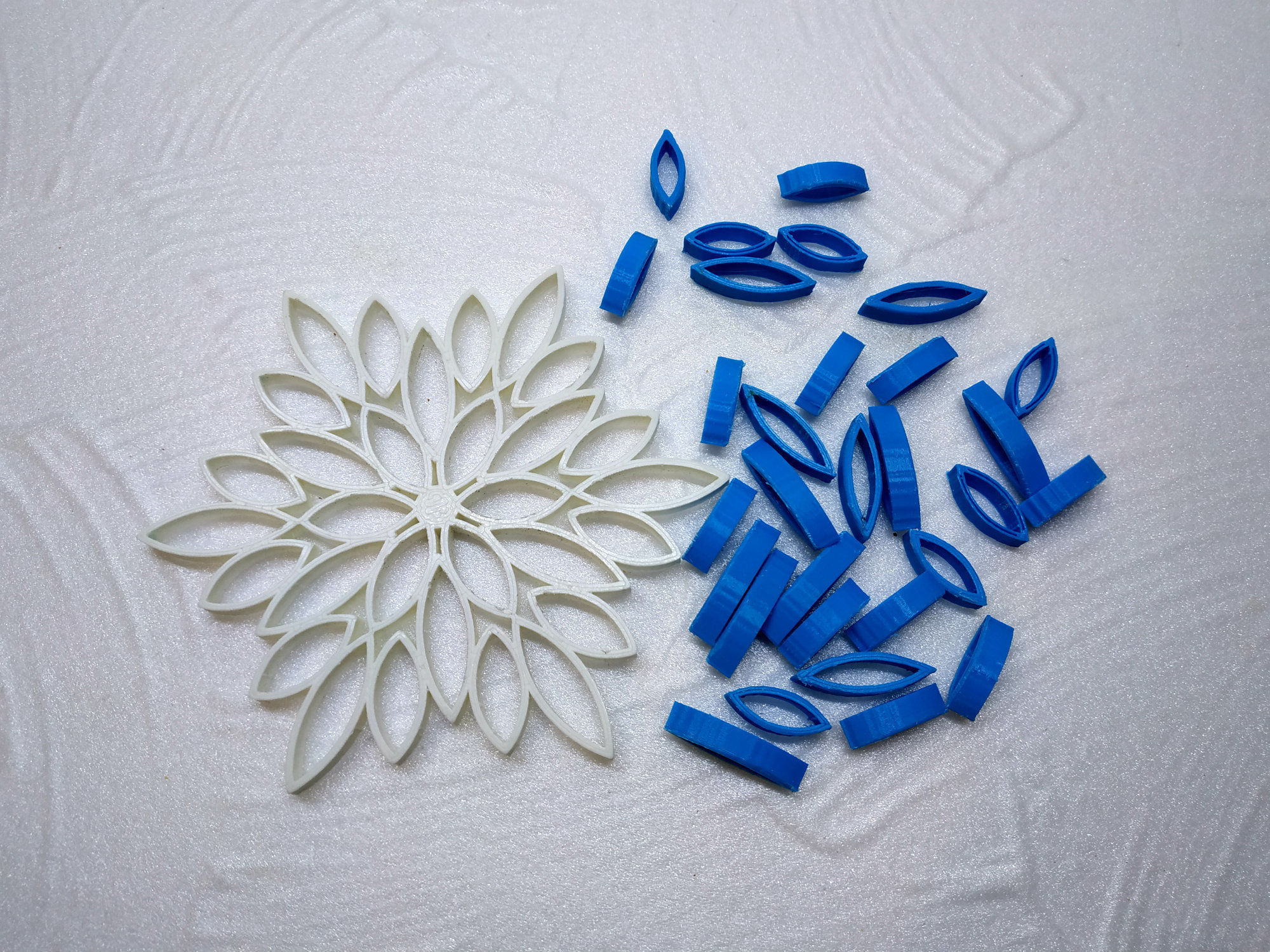 Multicolor snowflake  3d printed quilling Free 3D print model_7