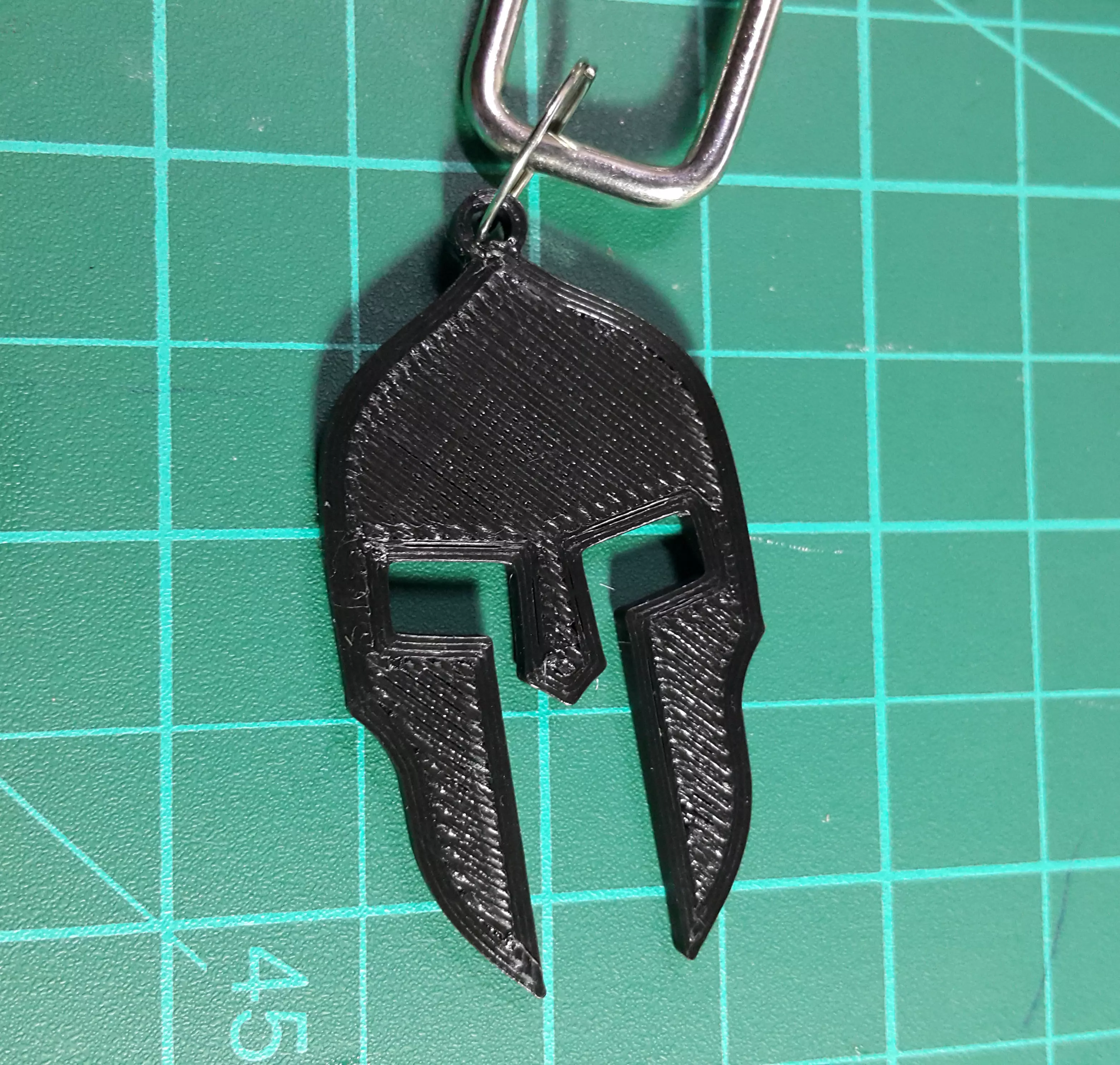 Spartan helmet key chain Free 3D print model_0
