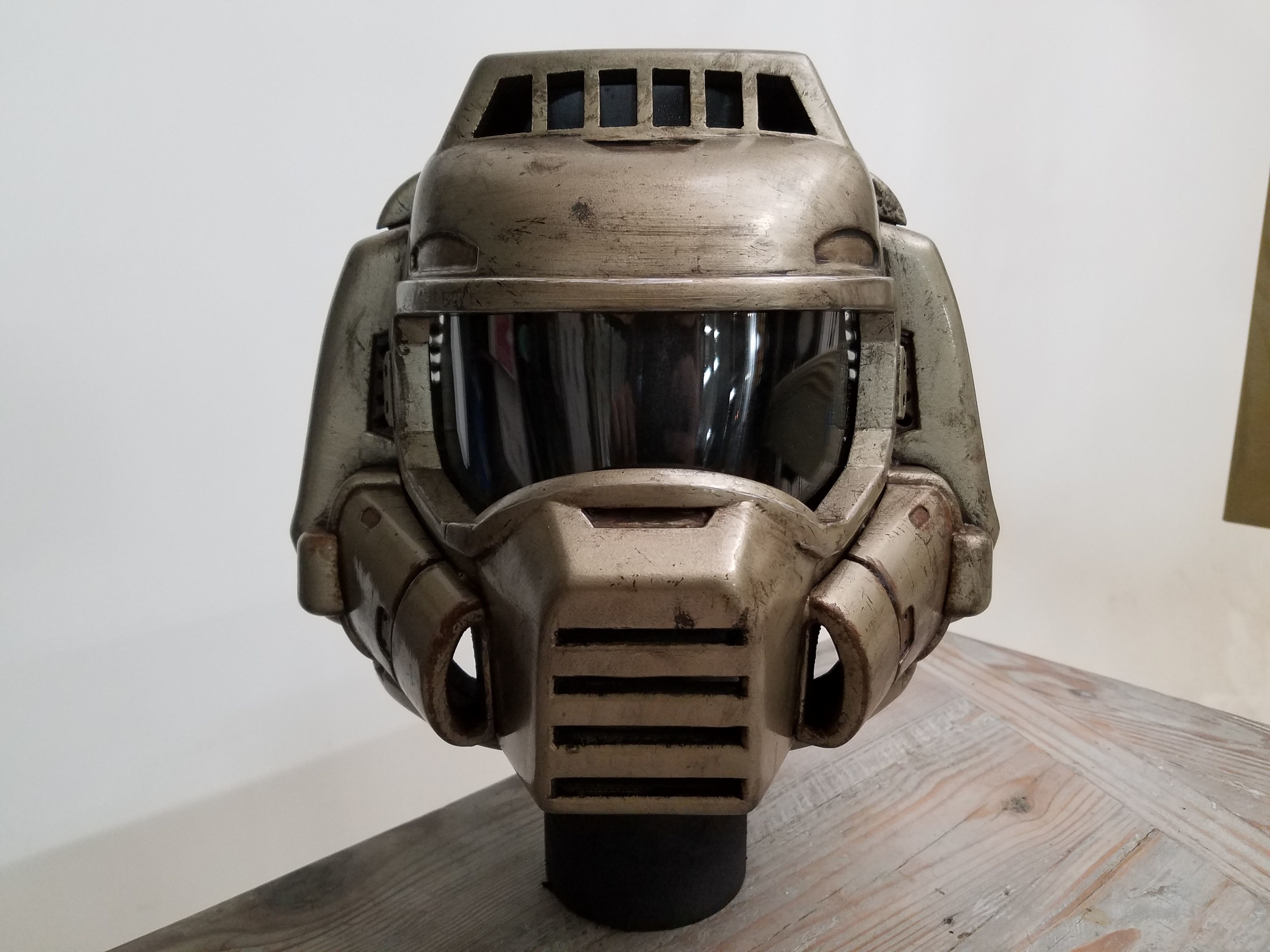 Classic Doom Guy Helmet 3D print model_1