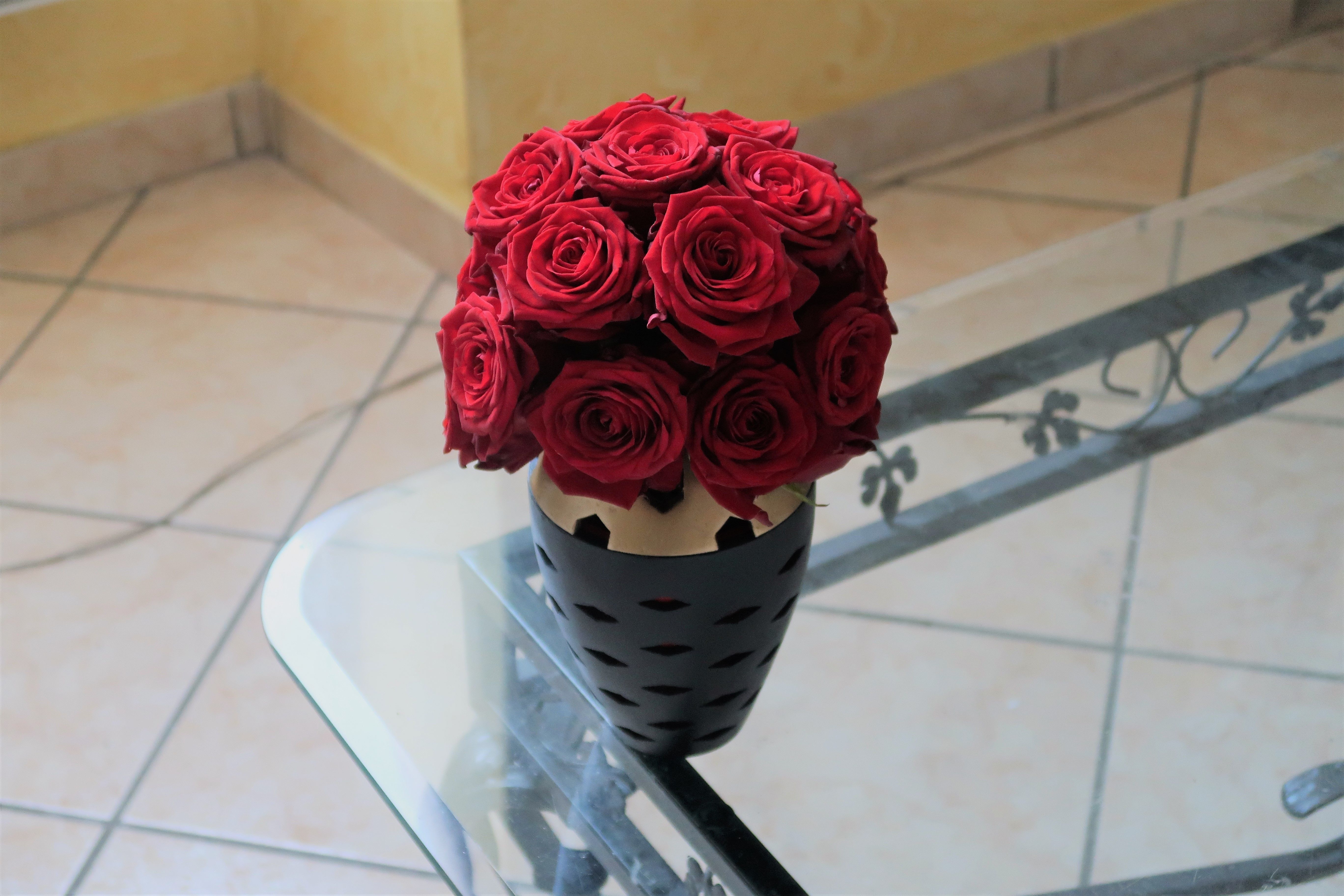 nice pot flowers 3D print model_1