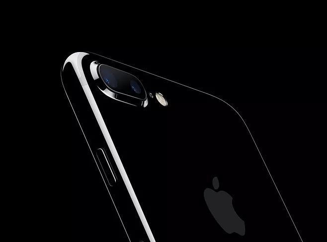 Realistic iphone 7 PLUS production 3D model 3D model 3D printable ...