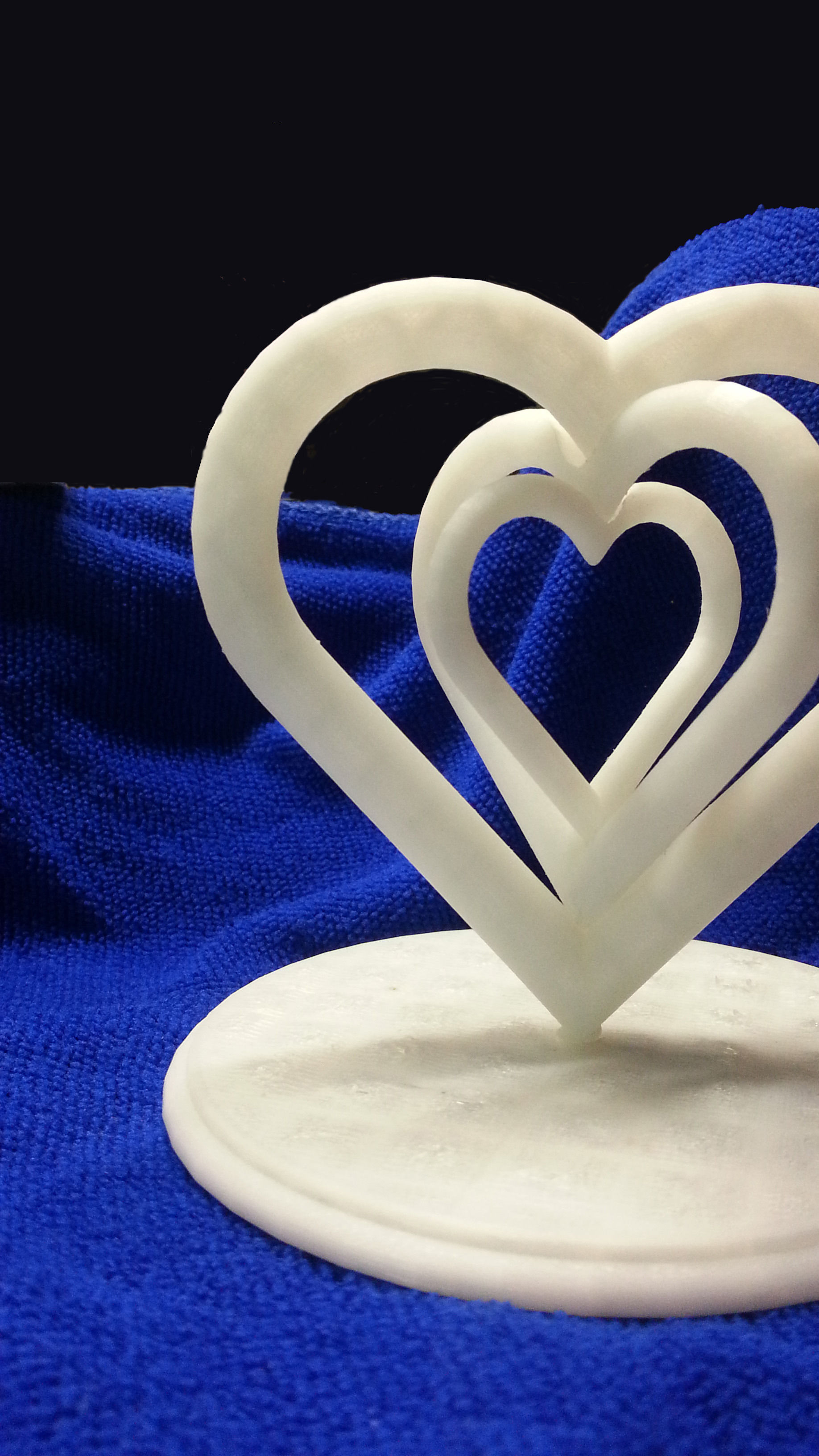 A nice rotating hearts statue 3D print model_2