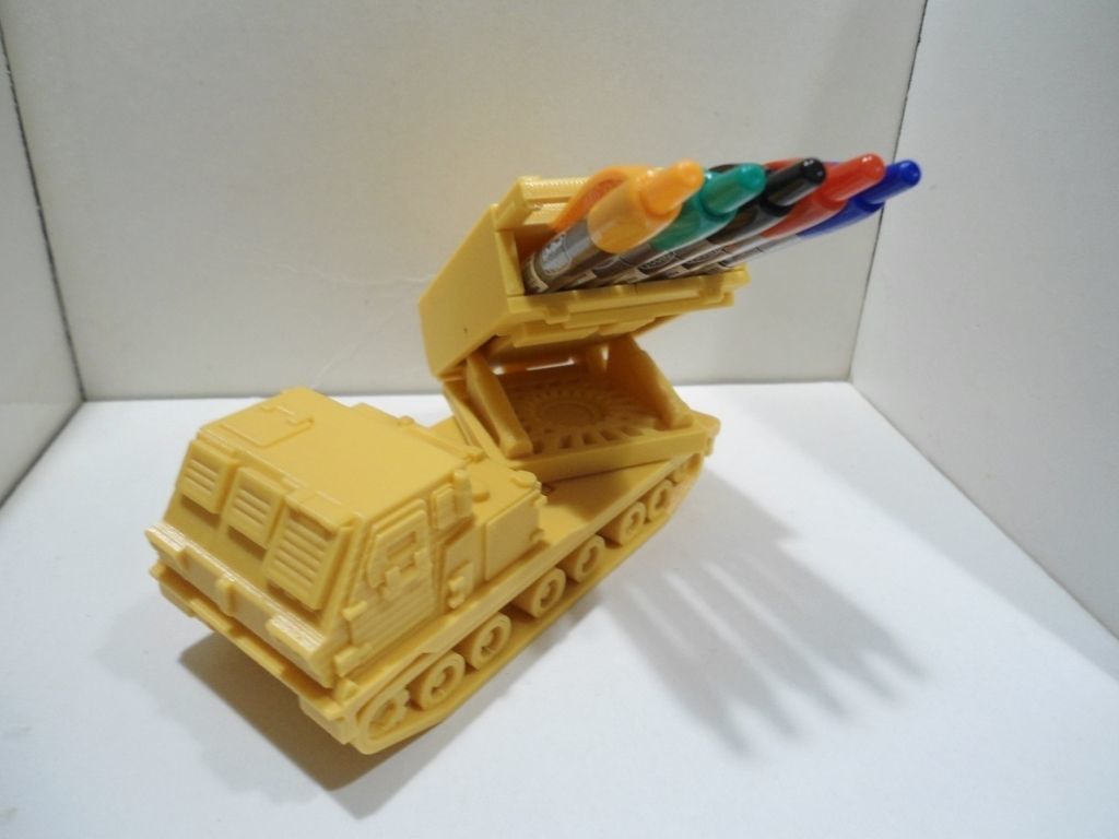 Missiles launcher truck pen and pencil holder 3D print model_1