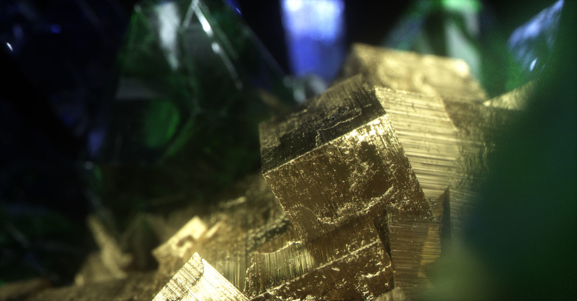 Crystal Formation Low-poly 3D model_7