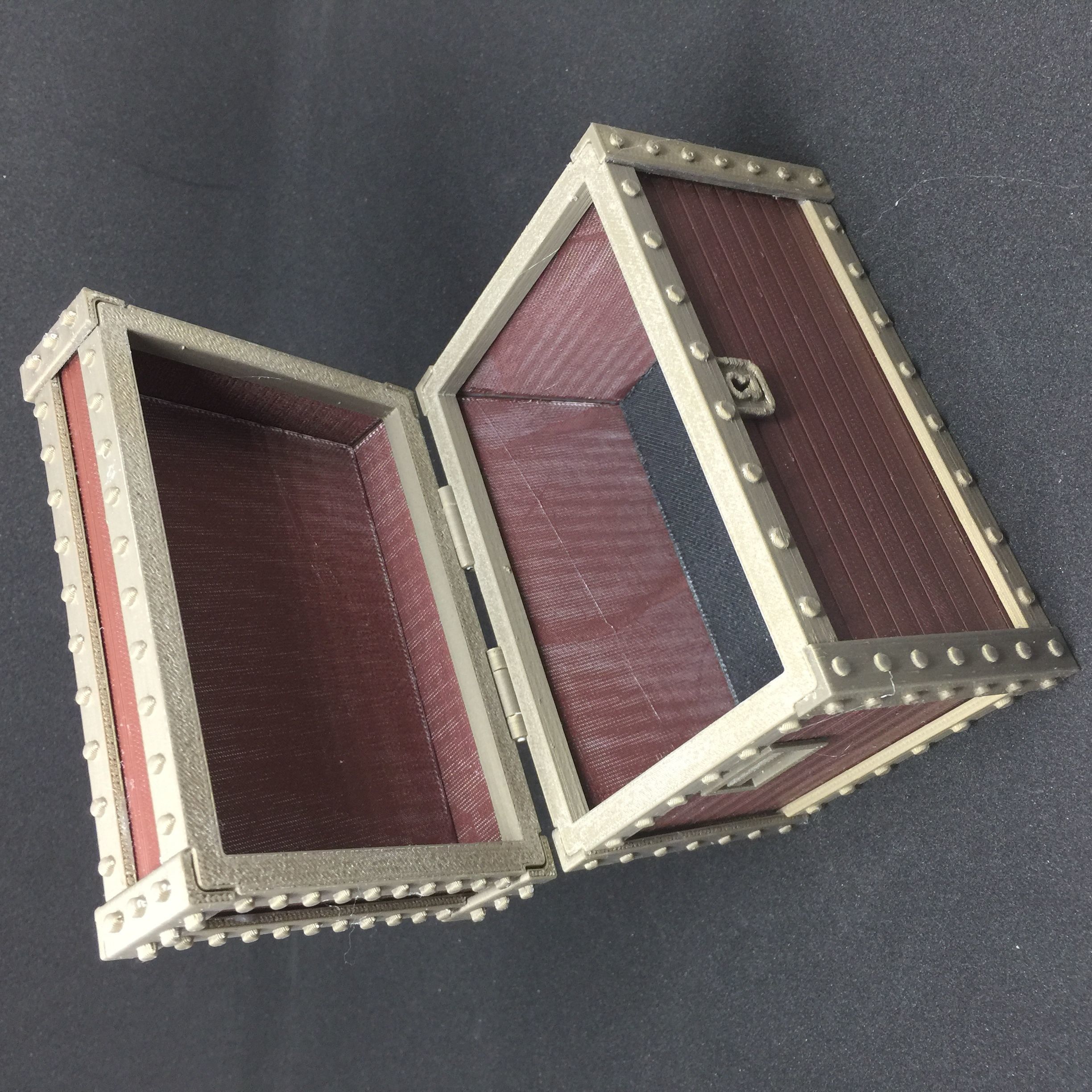The Treasure Trunk 3D print model_6