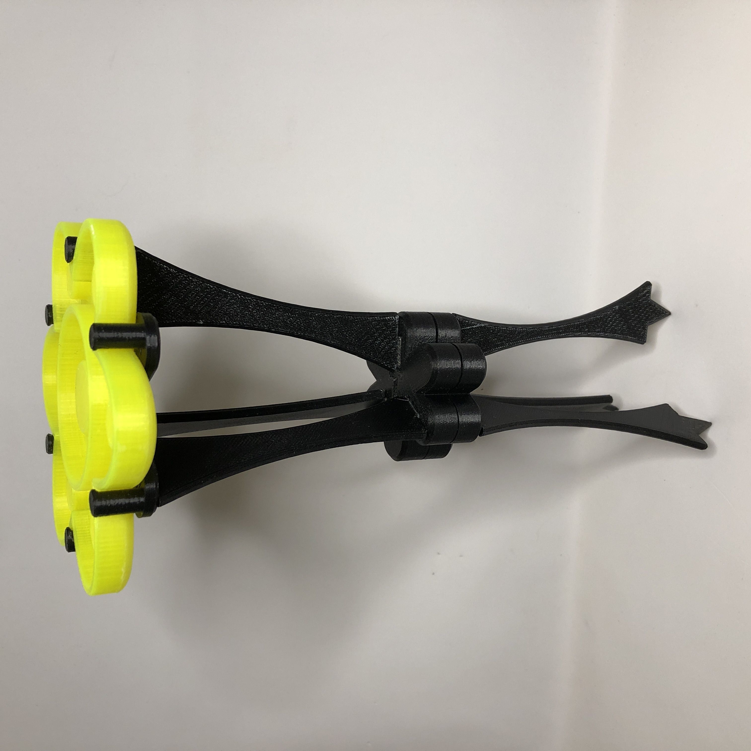 The BeeBar Bee Feeder and Accessories 3D print model_7