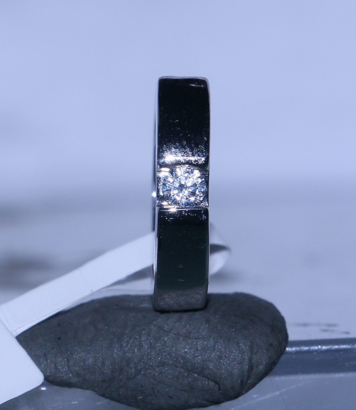 Neo Earrings 3D print model_10