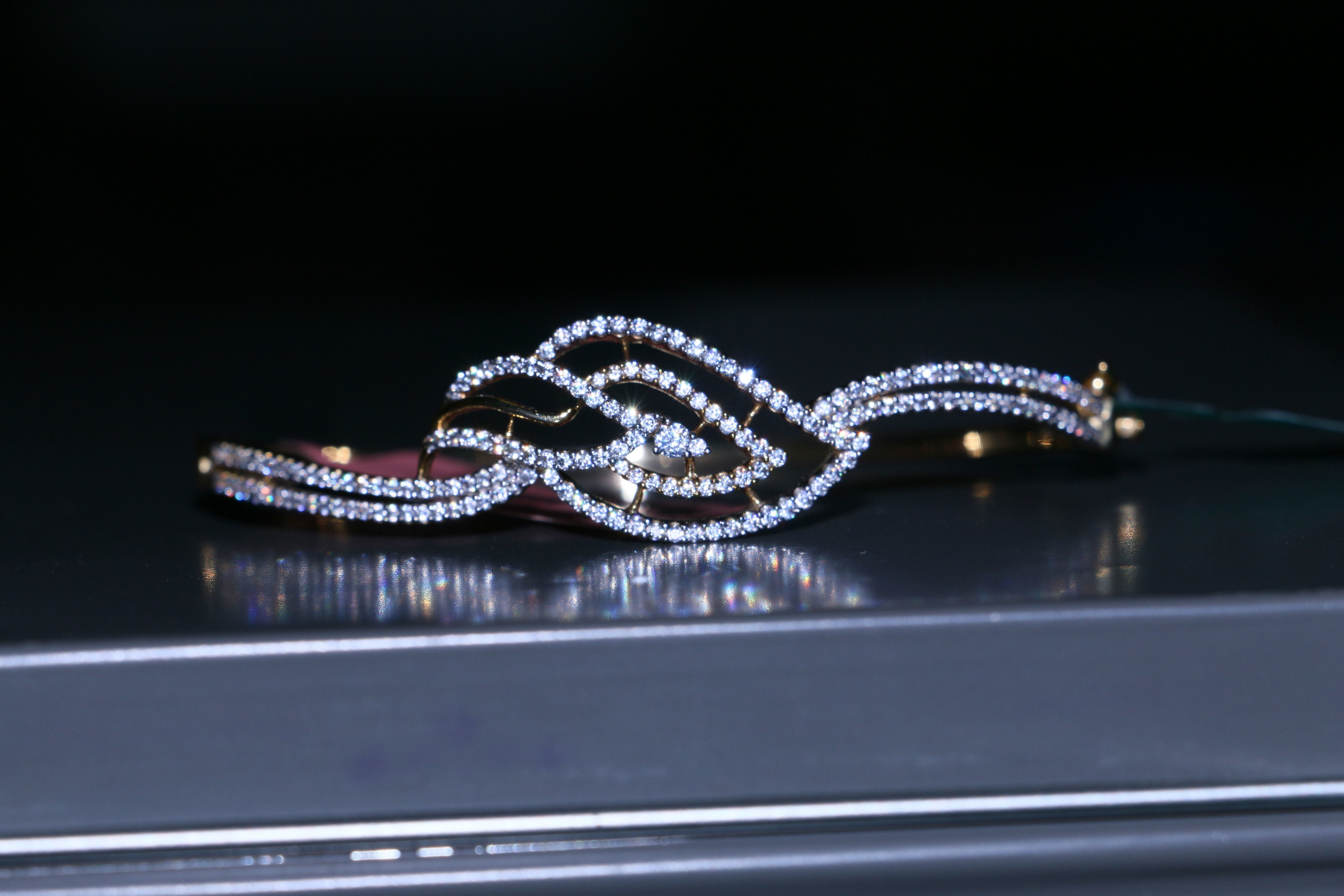 Twine Leaf Bracelet  3D print model_10