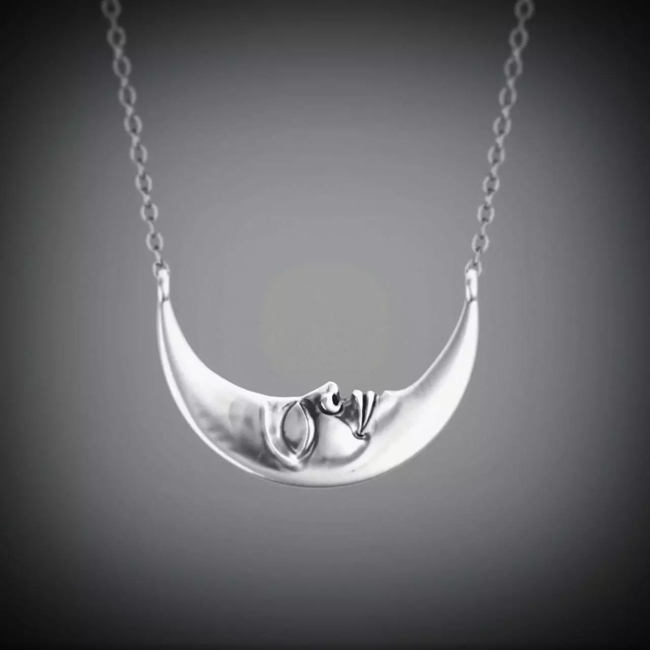 Moon face pendant 3D print model