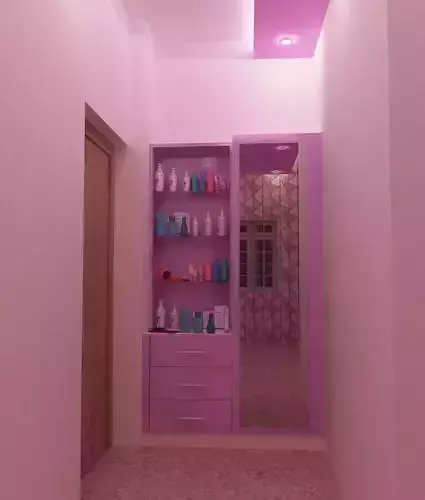 Dressing unit with cosmetics and beauty products