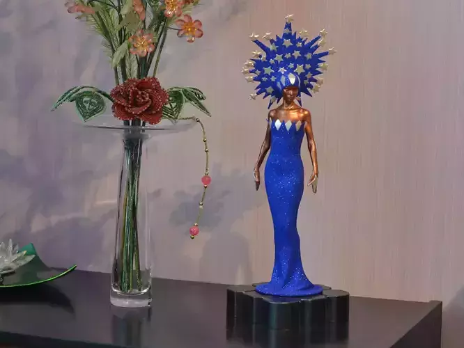 Starstruck statue of woman wearing dress 3D print model