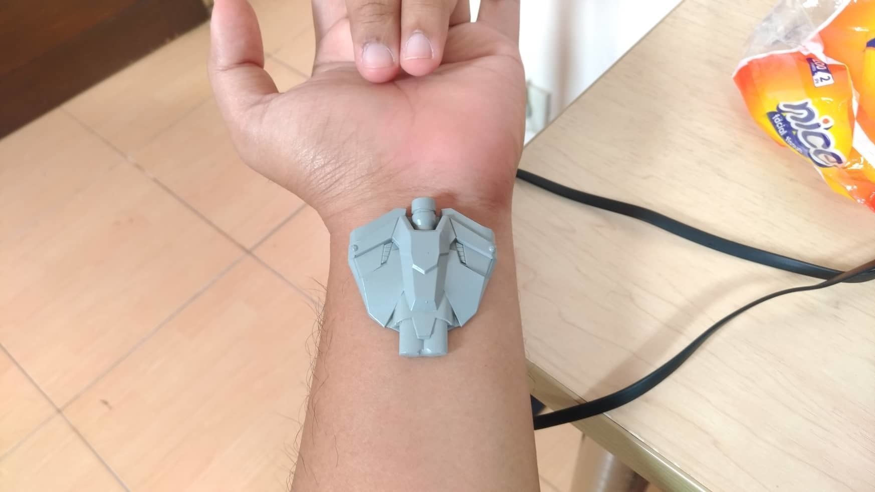 3d amazing spiderman 2 web shooter 3D print model_2