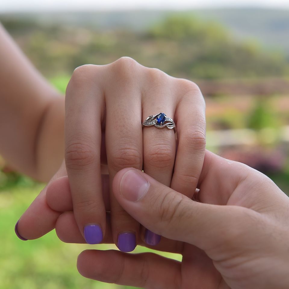 Women Ring with gem and diamonds 3dm stl 3D print model 3D print model_3