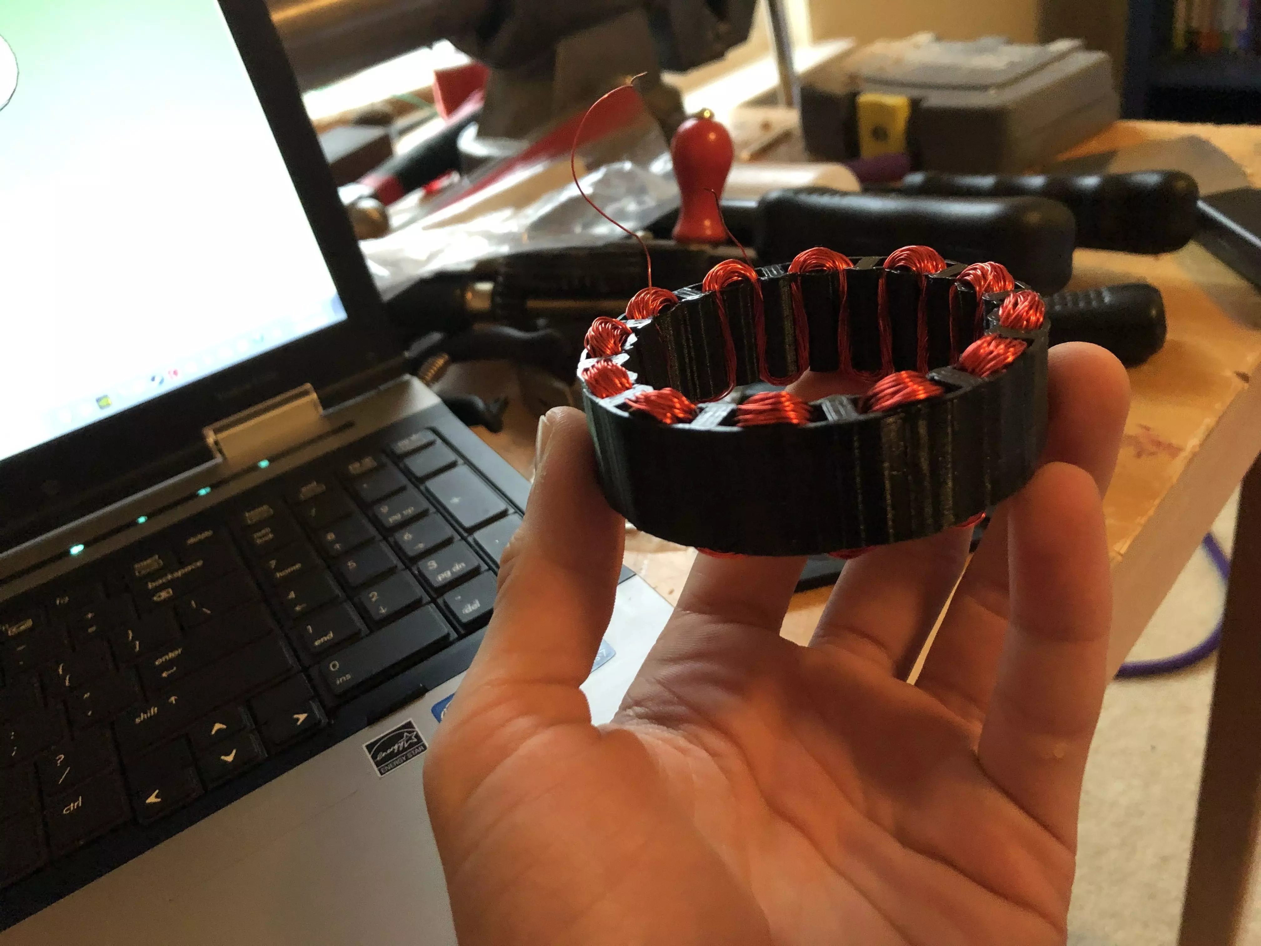 3D Printable 10V Generator 3D print model_0