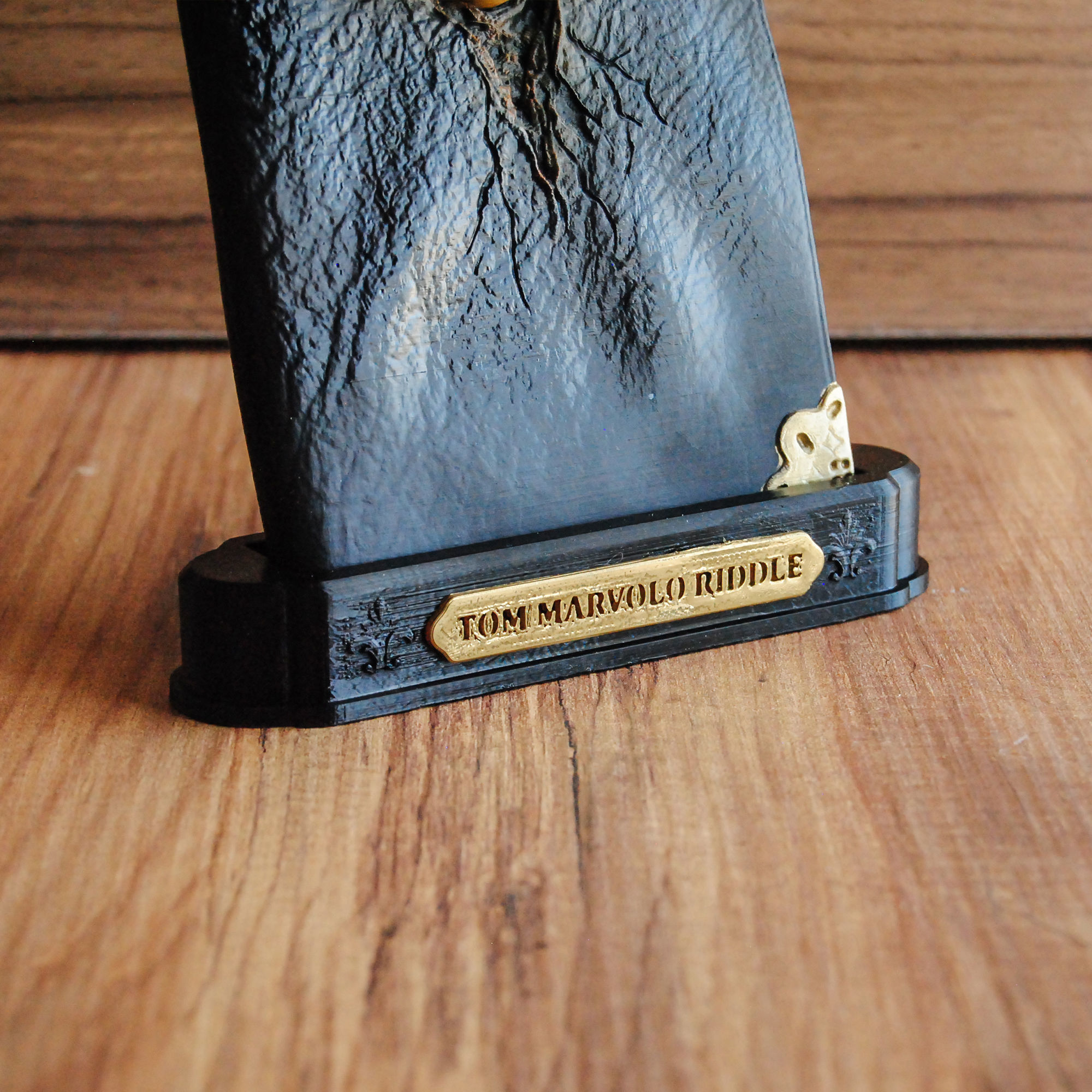 Tom Riddle Diary and The Basilisk Fang - Harry Potter 3D print model_8