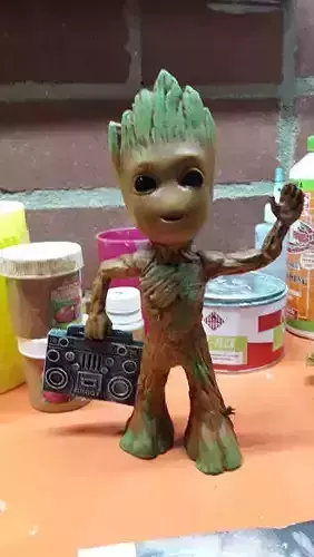 Groot con grabadora  STL - planter for 3d printing 