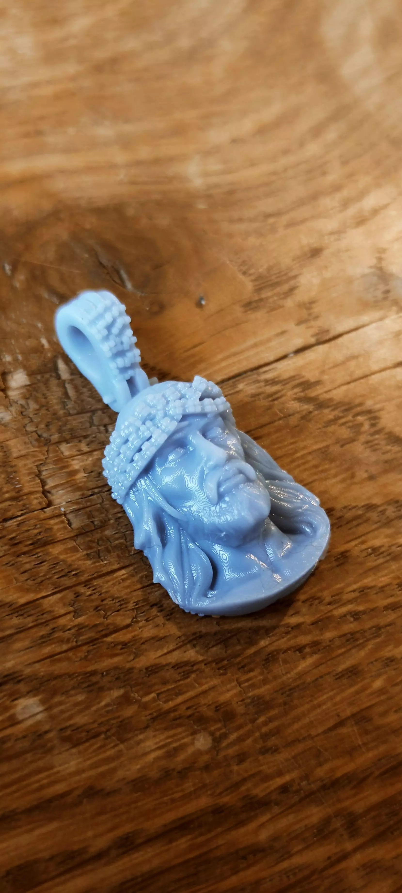 Jesus pendant 1 3D model_0