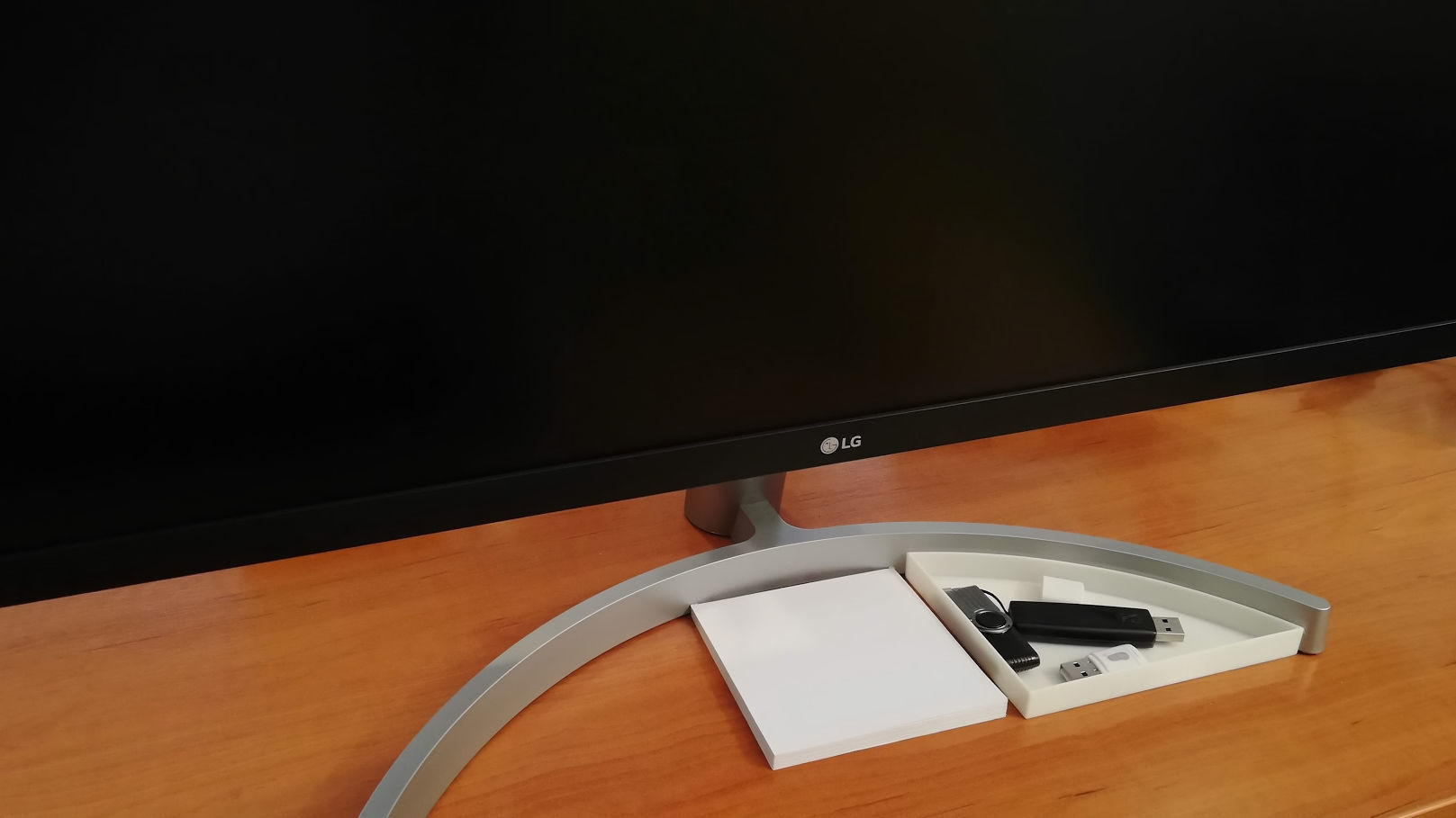 LG 29WK600 monitor stand tray 3D print model_2